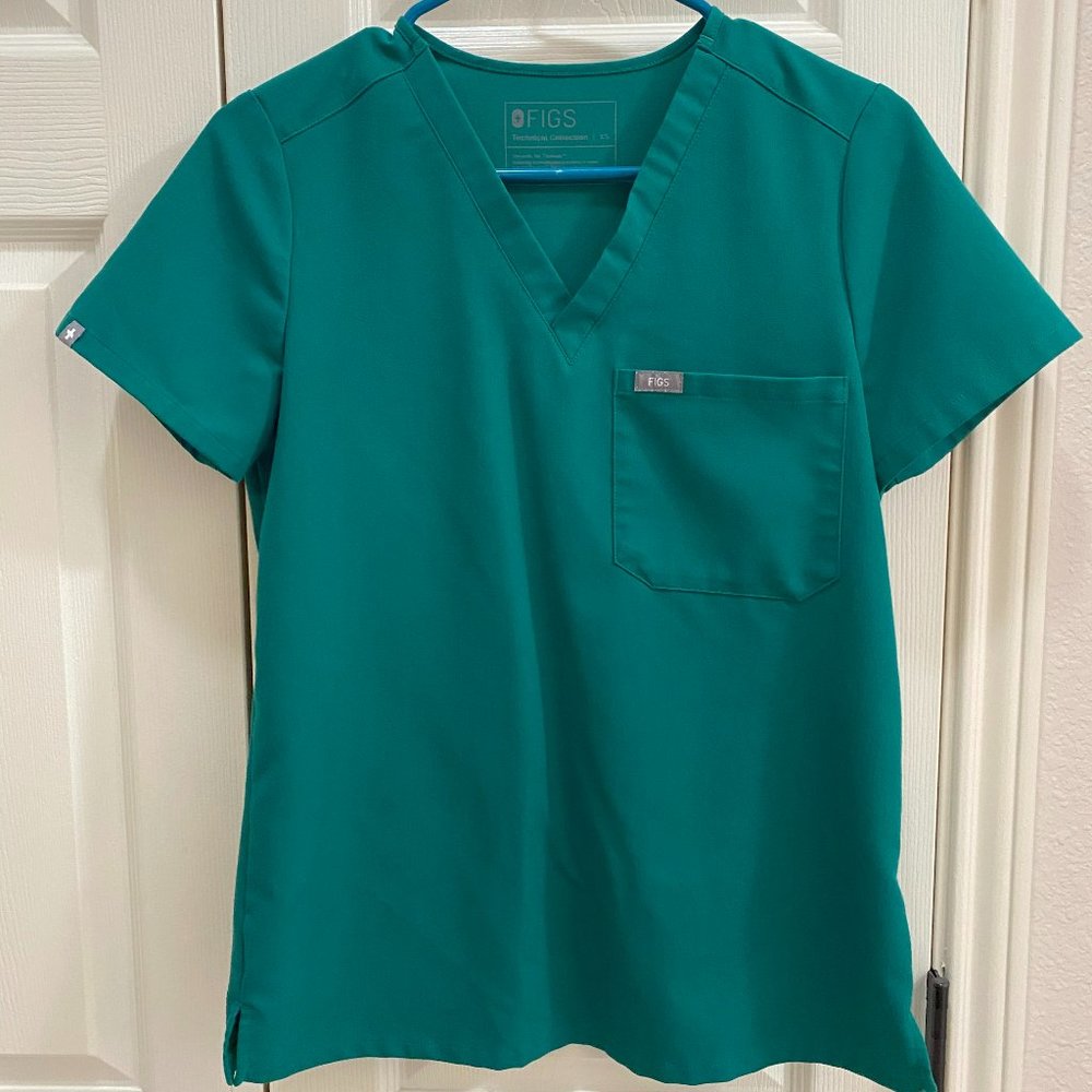 FIGS - Catarine One-scrub Pocket Top, Hunter green, XS